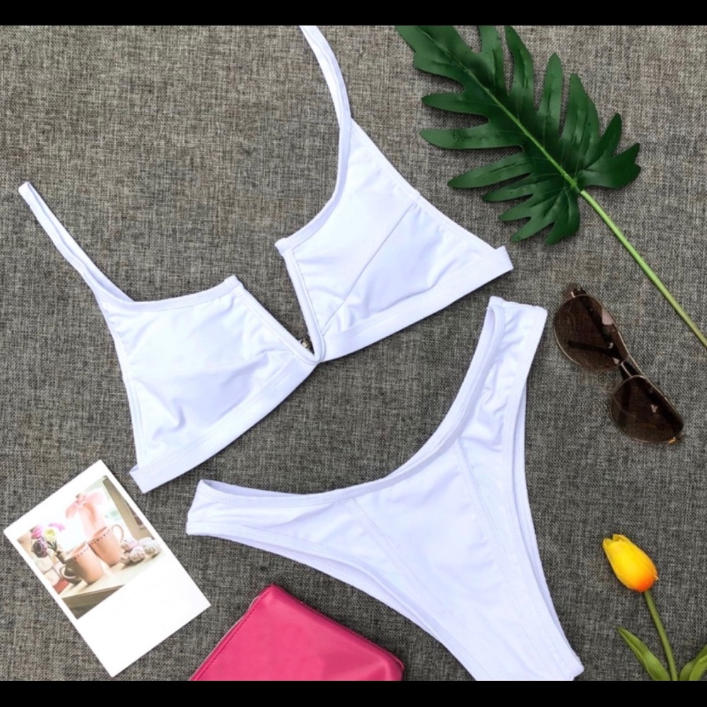 White Padded V Wire Bikini Swim Suit - Picture 2 of 3